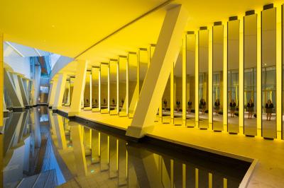 Inside the Horizon, Olafur Eliasson, prise depuis la passerelle d'accès au Grotto de la Fondation Louis Vuitton