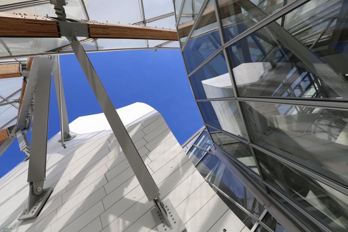 Foundation Louis Vuitton Museum, Fondation Louis Vuitton, Sadev  Architectural Glass Systems, Poltrona Frau Group Contract