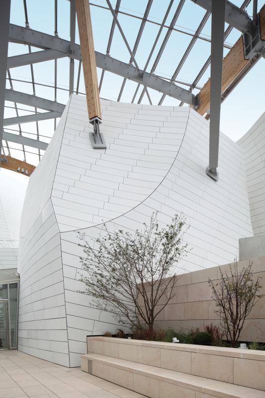 Foundation Louis Vuitton Museum, Fondation Louis Vuitton, Sadev  Architectural Glass Systems, Poltrona Frau Group Contract