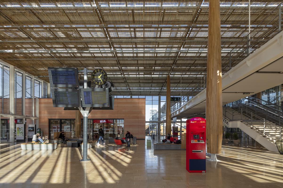 Gare De N mes Pont du Gard TESS Gare De N mes Pont du Gard TESS