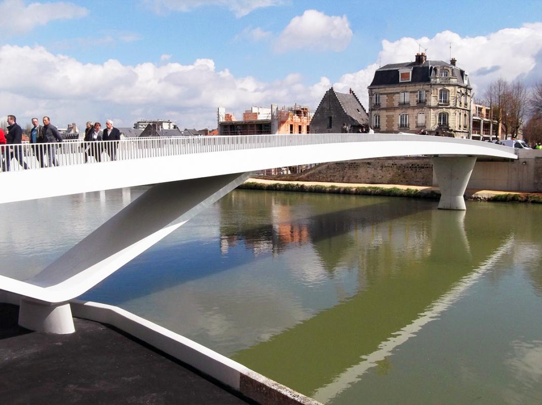 Nouvelle passerelle de Soissons