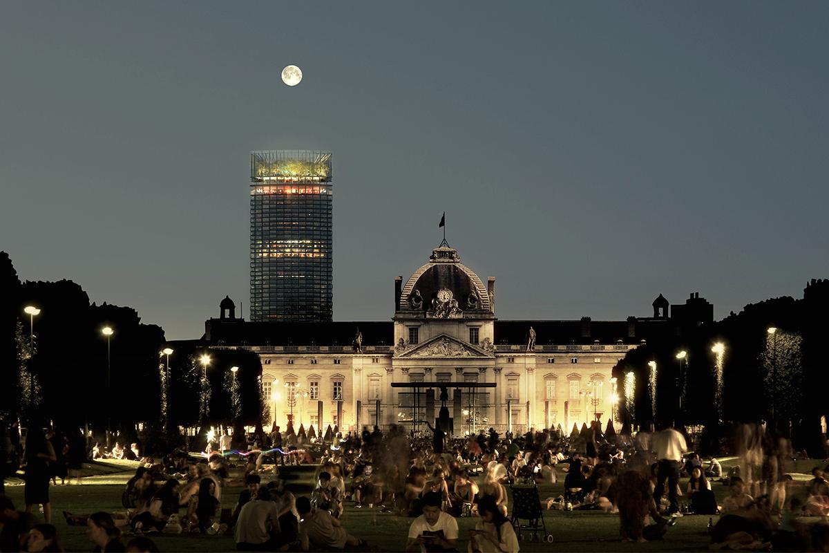 Vue du champs de Mars. Crédit image : Nouvelle AOM, Luxigon